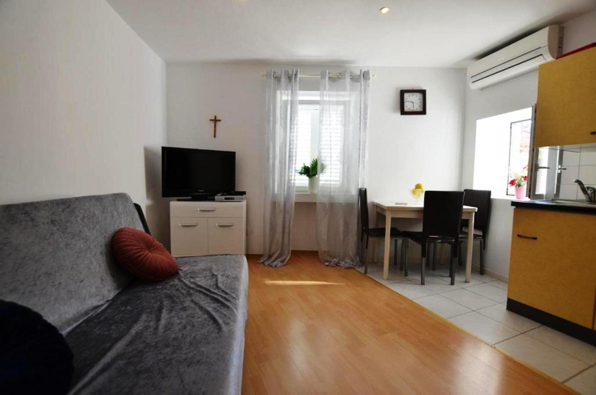 Augusta Apartment Rovinj Exteriör bild
