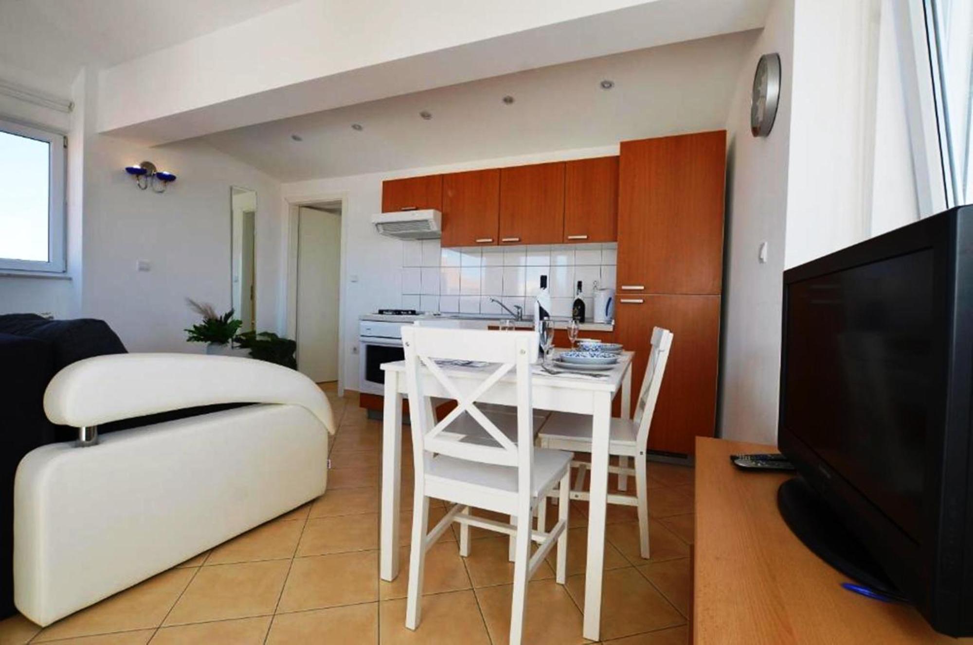 Augusta Apartment Rovinj Exteriör bild