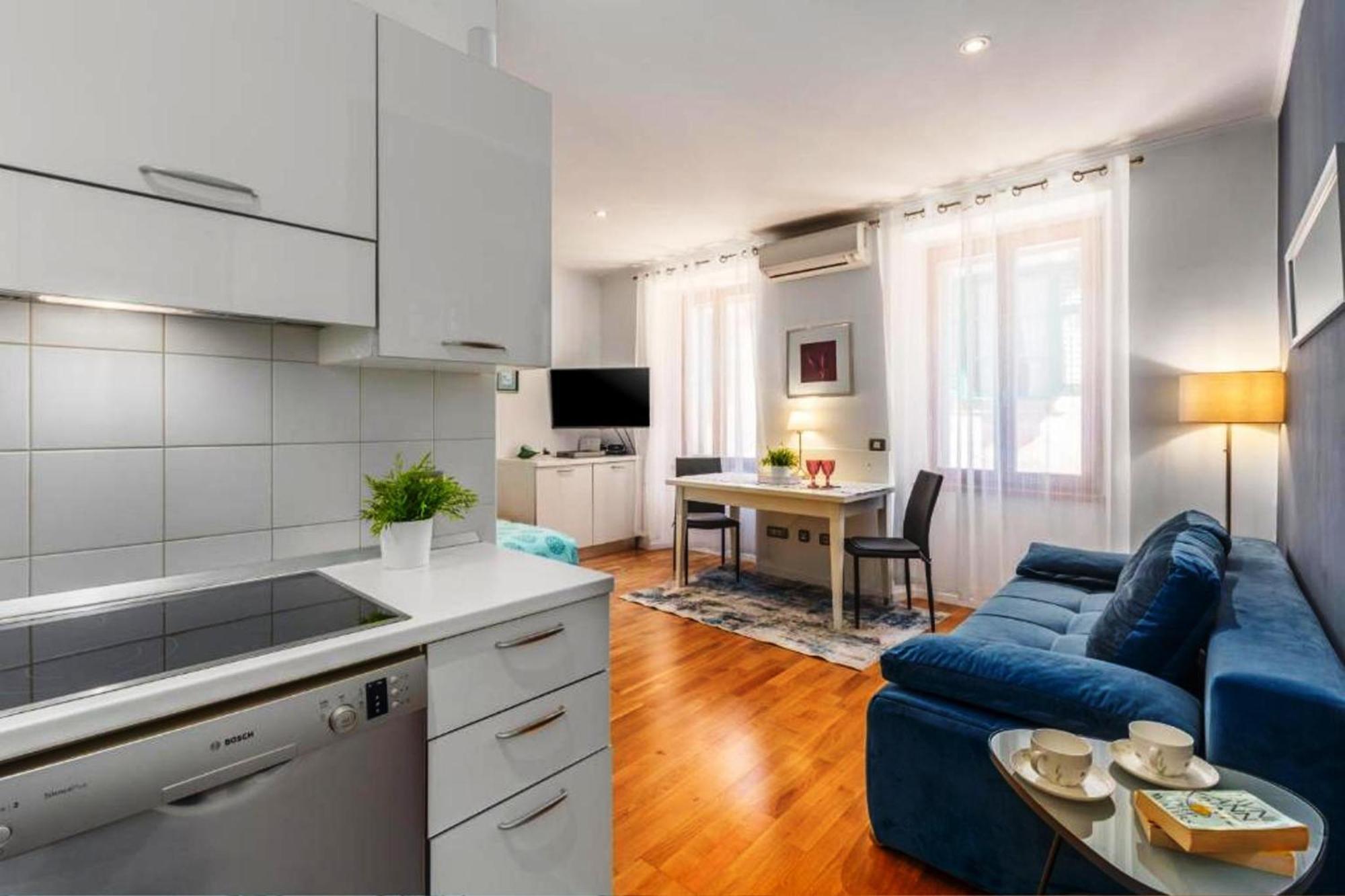 Augusta Apartment Rovinj Exteriör bild