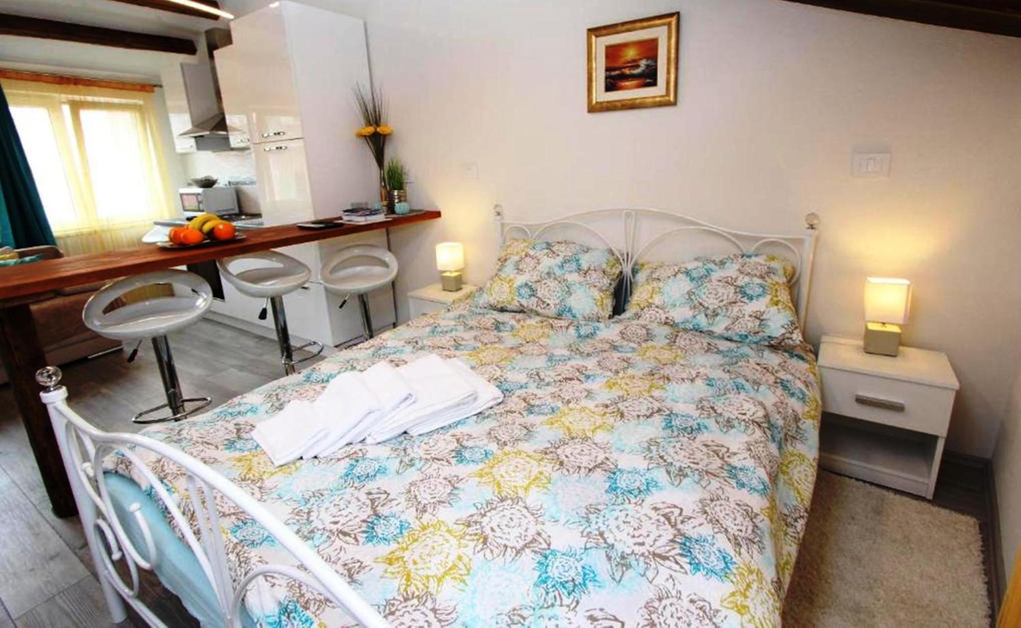 Augusta Apartment Rovinj Exteriör bild